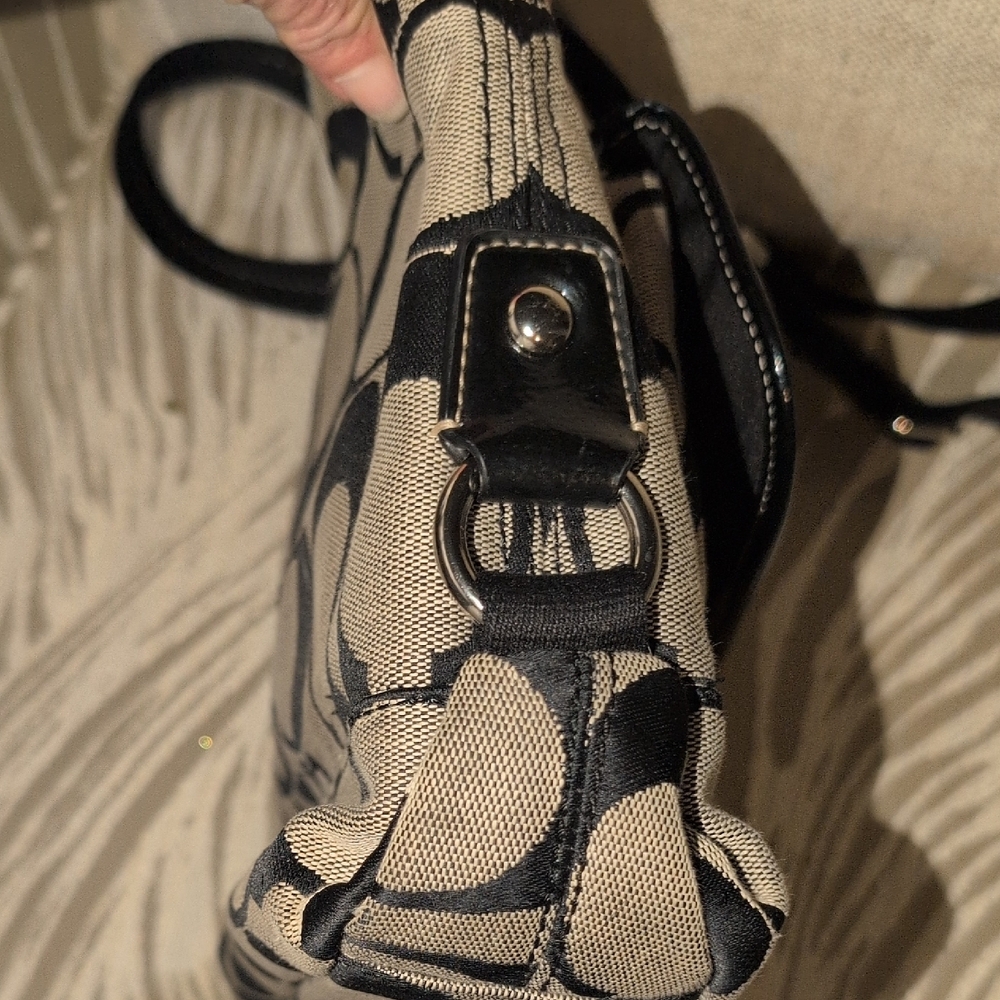 Coach Daisy Signature Monogram Shoulder Bag F16558 - Picture 10 of 13
